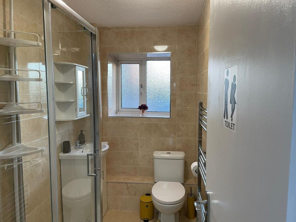 Nnk Air Bnb 恩菲尔德 外观 照片